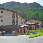 Апартаменты Residenza Chesa Margun 15-3 By Interhome